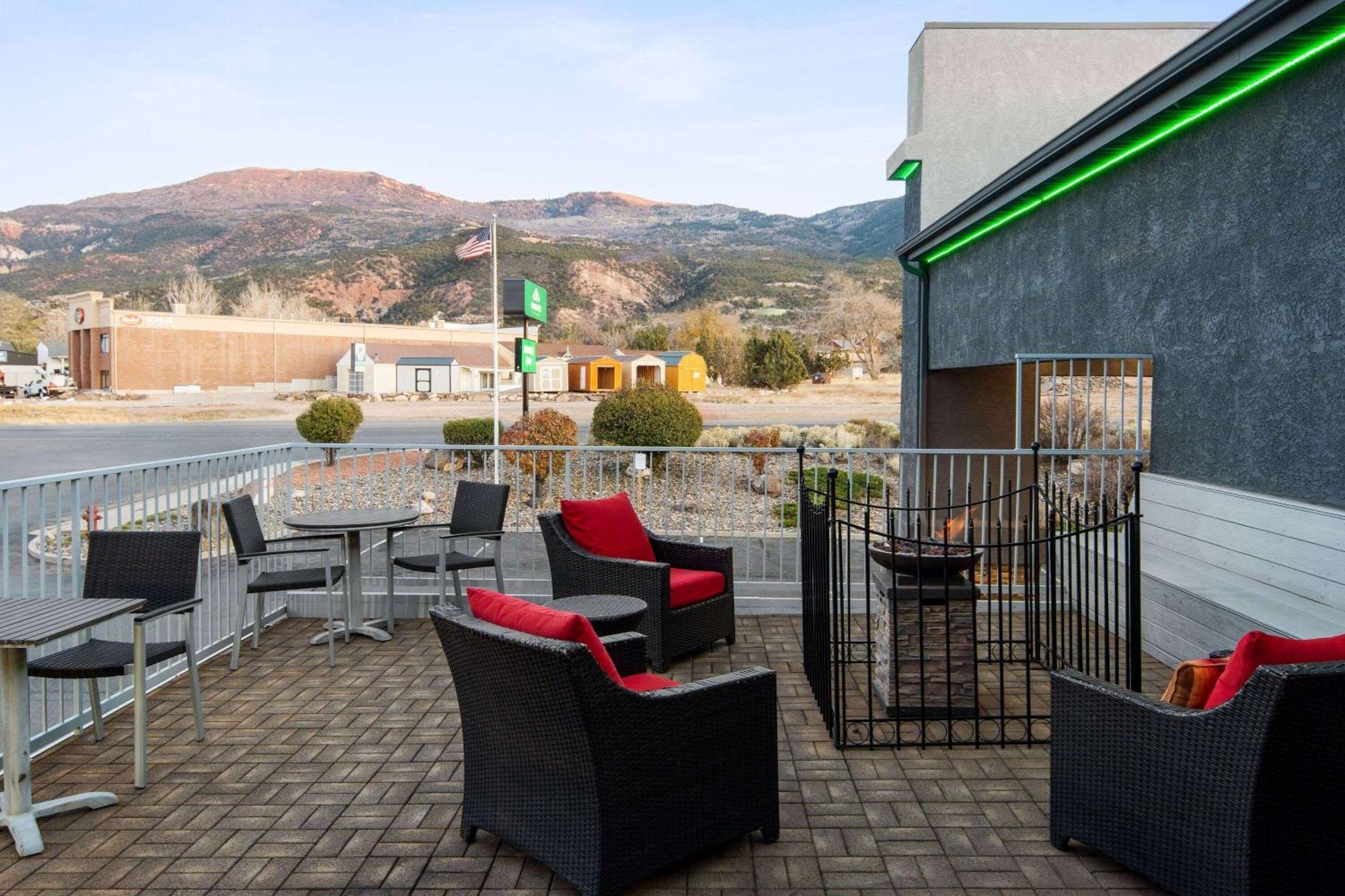 Wingate By Wyndham Cedar City Exterior photo
